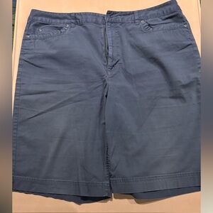 Talbots women’s Blue Flat Front Shorts Casual Style